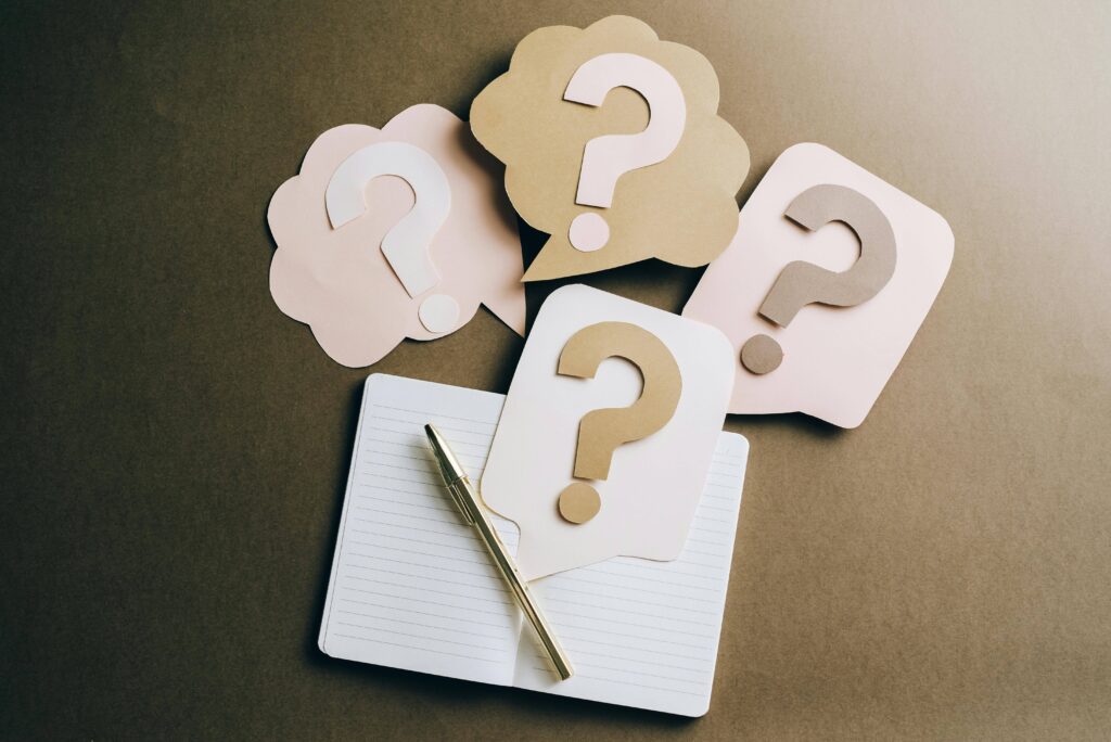 Aménagement intérieur rénovation FAQ Question Studio AV