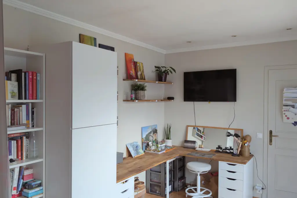 bureau-bibliotheque-peinture